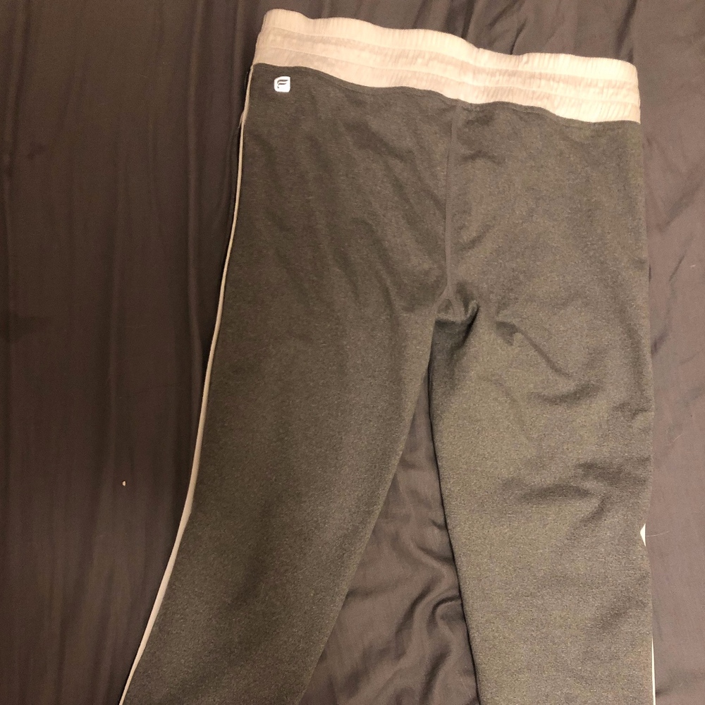 Fablethics Leggings